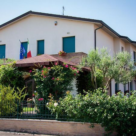 P&P Assisi Camere Bastia Umbra Εξωτερικό φωτογραφία