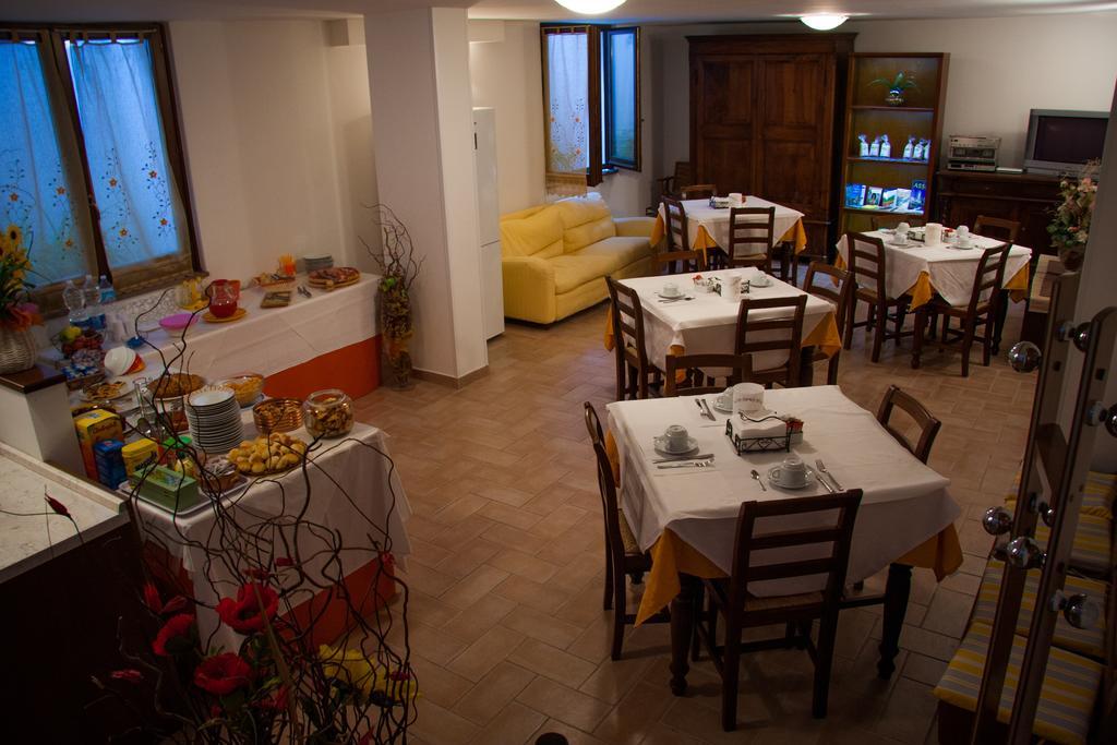 P&P Assisi Camere Bastia Umbra Εξωτερικό φωτογραφία