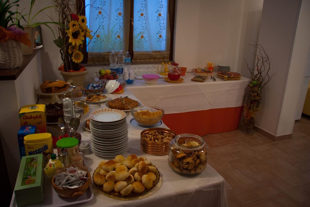 P&P Assisi Camere Bastia Umbra Εξωτερικό φωτογραφία
