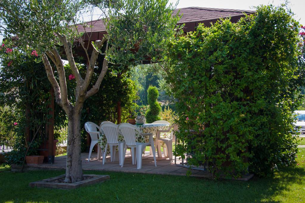 P&P Assisi Camere Bastia Umbra Εξωτερικό φωτογραφία